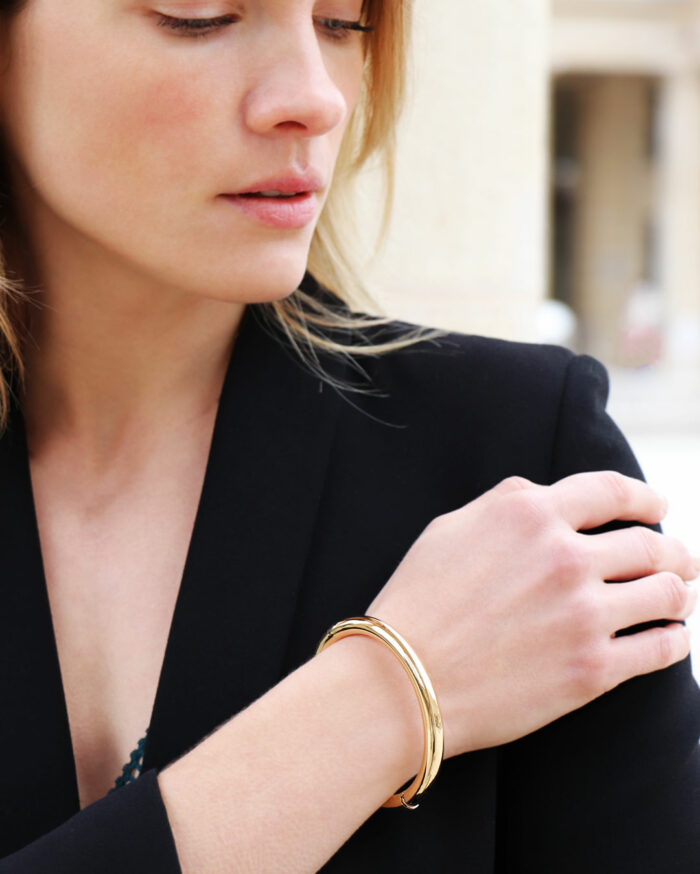 9mm Round Wire Open Bangle - Image 2