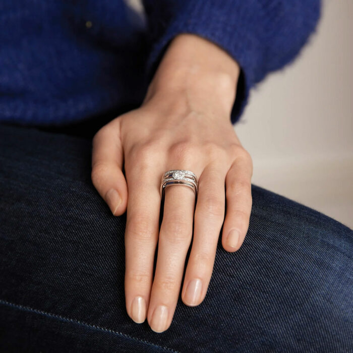 Dinh Van Capucine Diamond Ring - Image 2