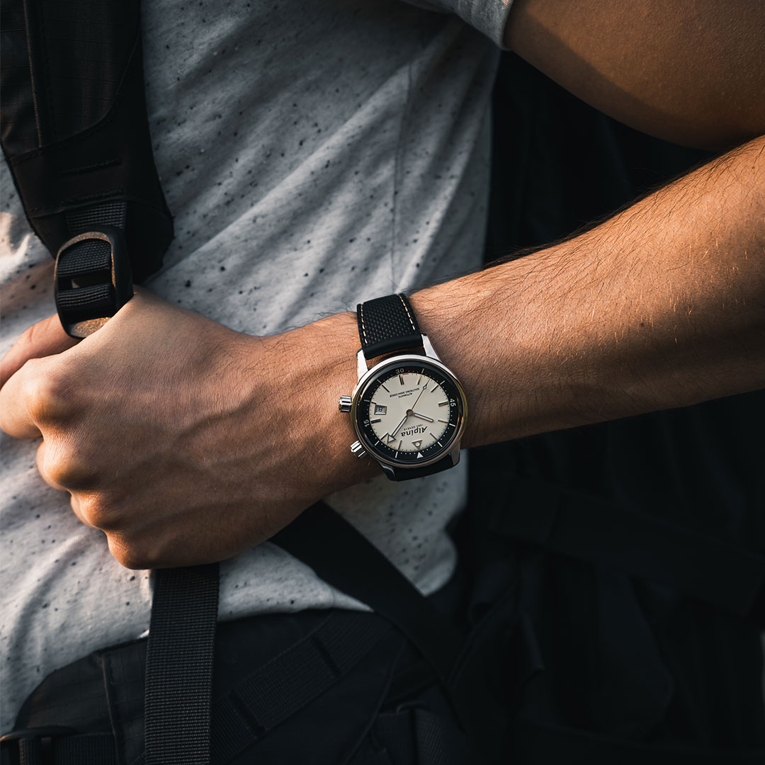 Alpina Seastrong Diver 300 Heritage Watch AL-525S4H6 - Image 2