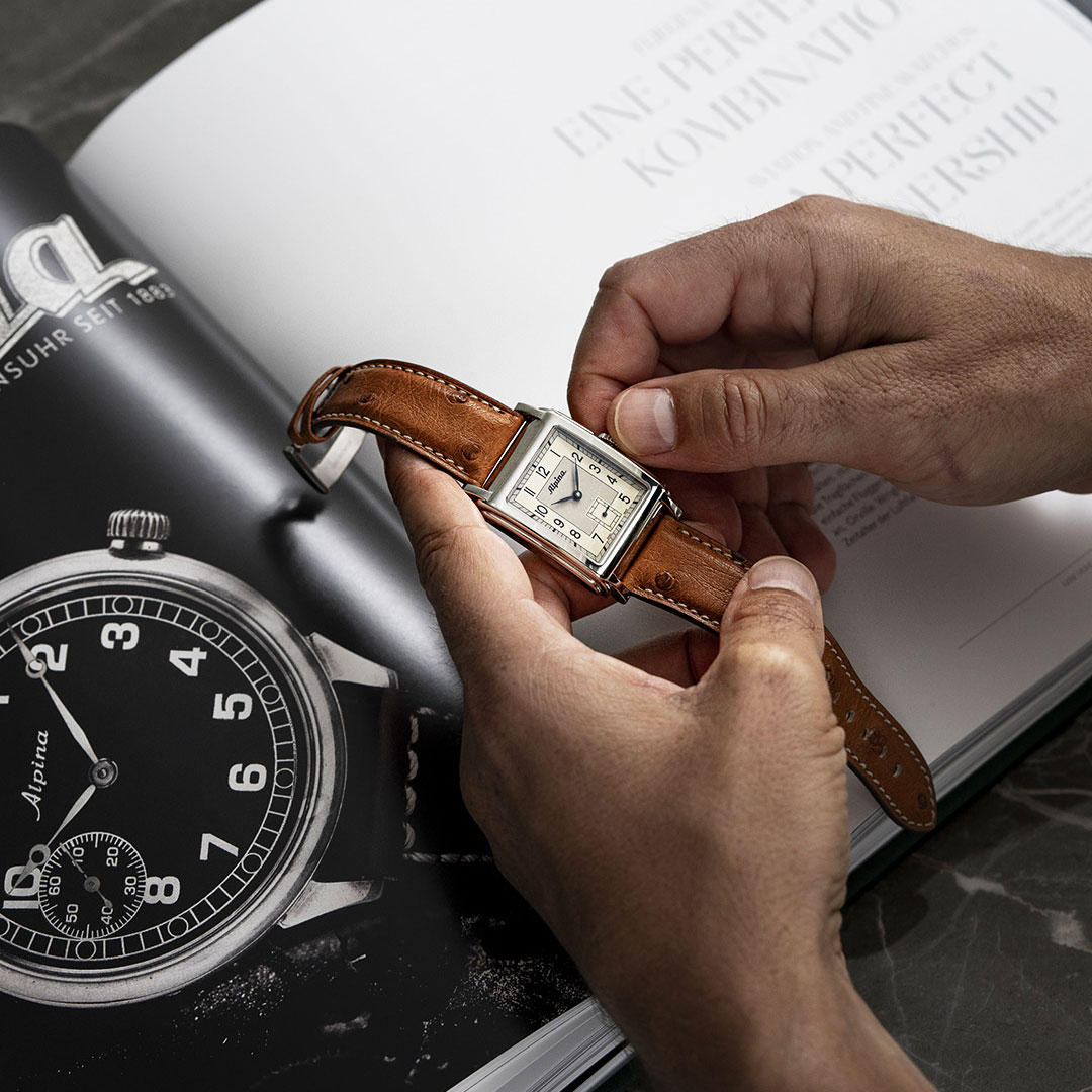 Alpina Heritage Carrée 140 Years Watch AL-530SAC3C6 - Image 3